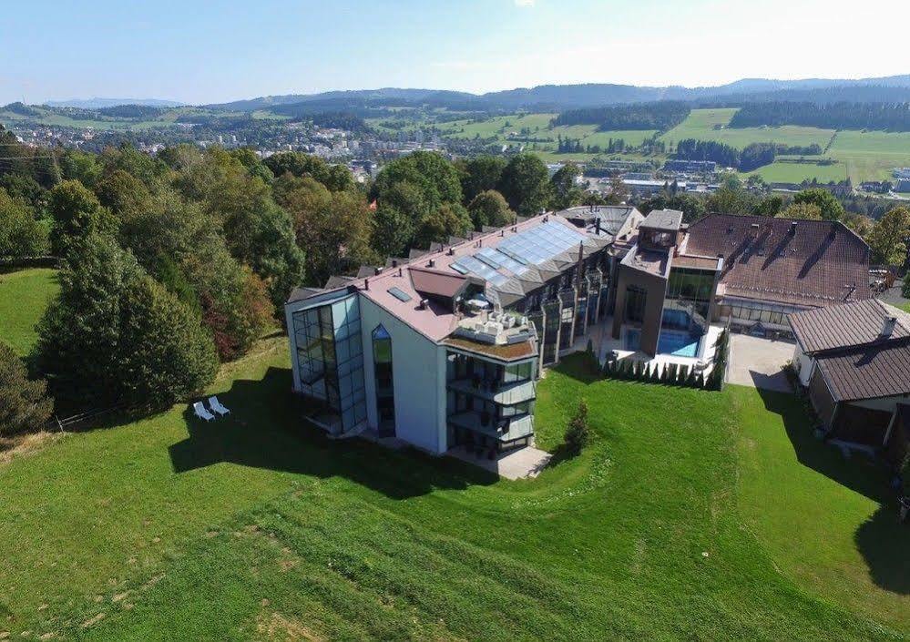 Grand Hotel Les Endroits La Chaux De Fonds Bagian luar foto